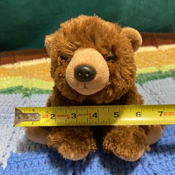 Wild Republic Brown Grizzly Bear Plush Stuffed Animal Cub - Picture 14 of 15